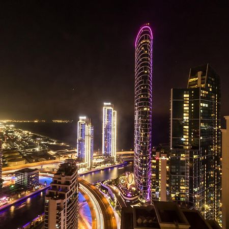 The Premium Jbr Sea View Luxury Suite Awarded "Traveller Award 2025" 두바이 외부 사진