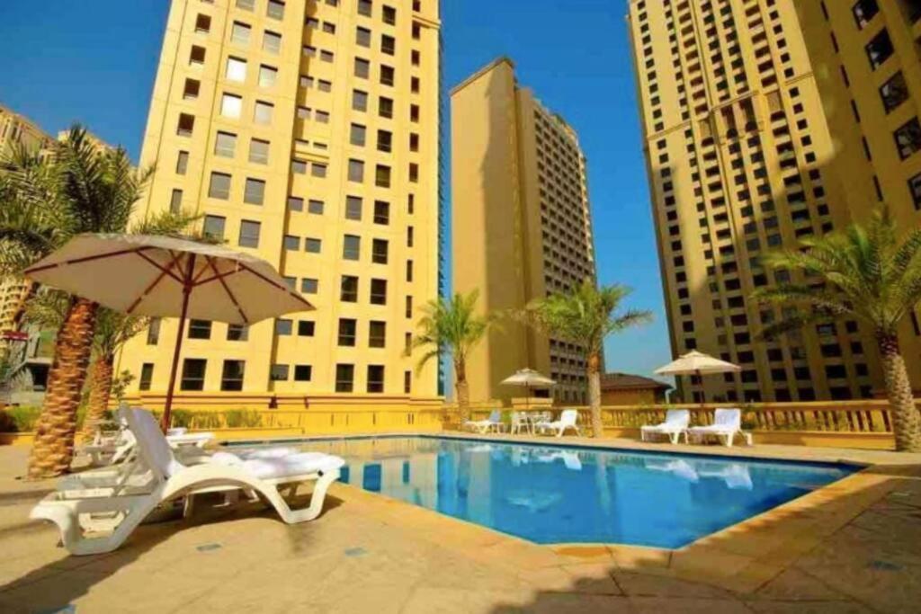 The Premium Jbr Sea View Luxury Suite Awarded "Traveller Award 2025" 두바이 외부 사진